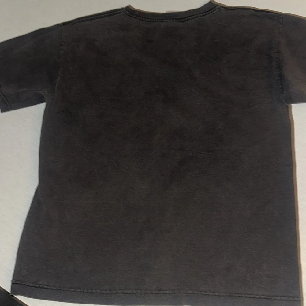 Womens Size Medium Black T-Shirt.
